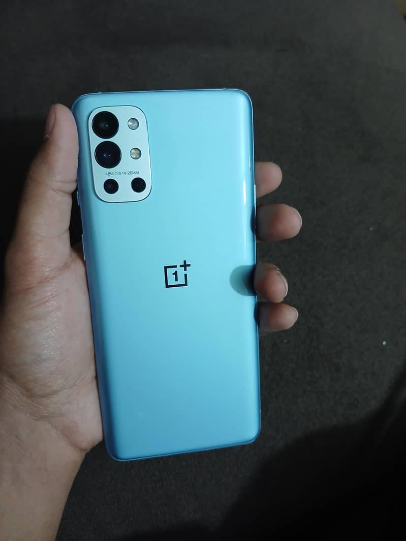 oneplus 9R 12