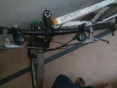 26 inch bicycle white colour