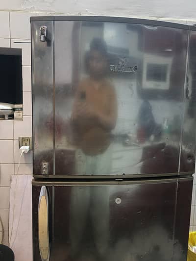 dawlance refrigerator