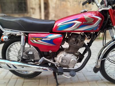HONDA CG 125  RED