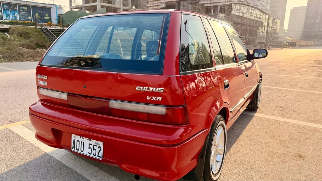 Suzuki cultus 2001 6
