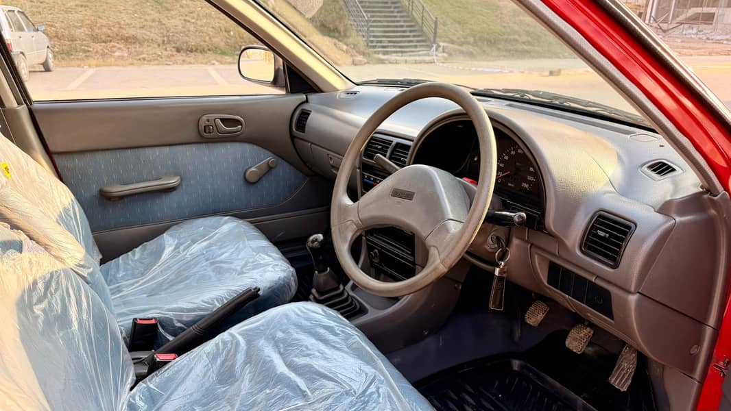 Suzuki cultus 2001 7