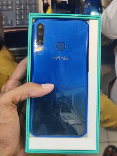 Infinix s4