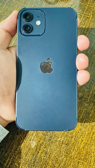 Apple iPhone 12