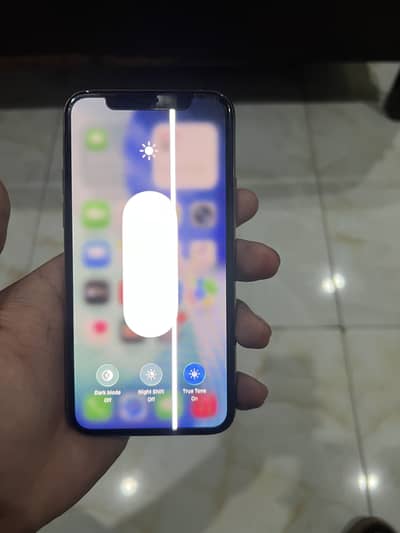 Iphone 11 pro golden colour
