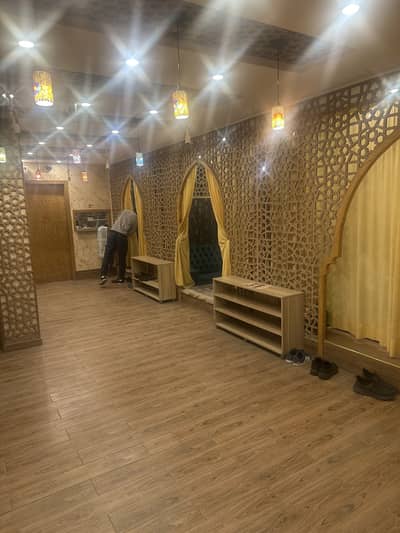 Need fast food chef for restaurant expertise in Piza and Zinder burger