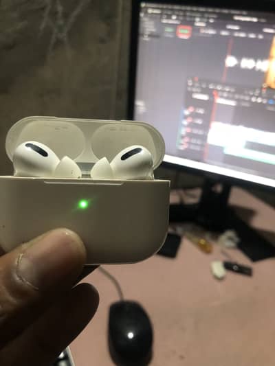 Original apple airpods pro