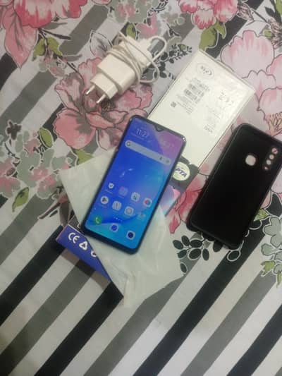 condition 10/9 box charger sath