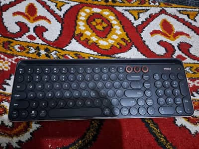 MIIIM WIRELESS KEYBORD