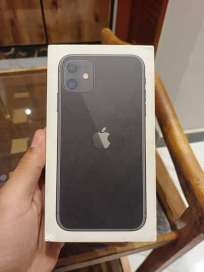 I phone 11 (64GB) PTA Approved