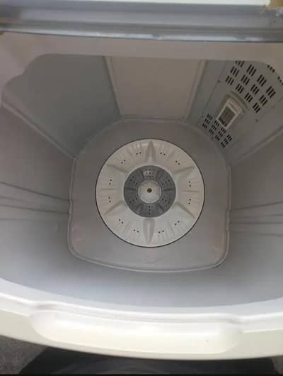 Kenwood washing machine and dryer.