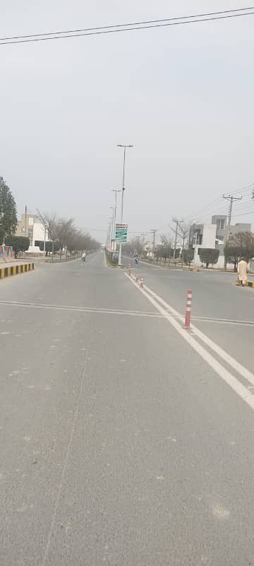 10 MARLA Q BLOCK PRIME LOCATION DHA RAHBAR