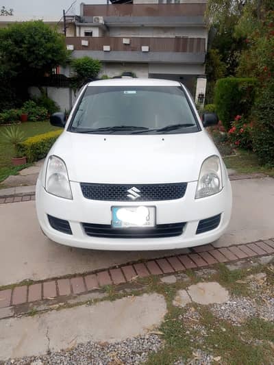 Suzuki swift 2014 totally genuine