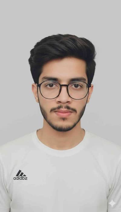 Hamza Latif