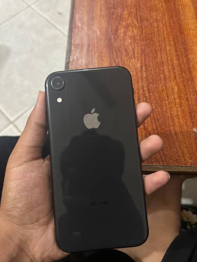 Apple iPhone XR