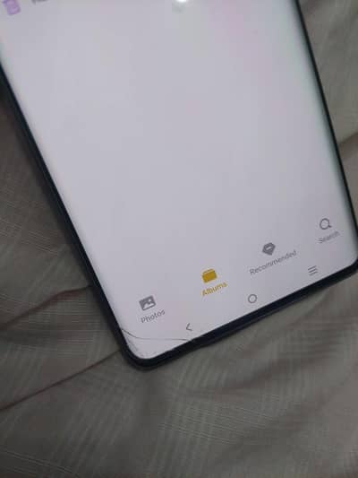 vivo v30 5g (12/256) in 6 months warranty full box