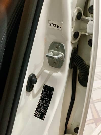 Toyota prius 20210 model 2013 registration 2 pieces touchup