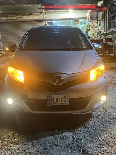 Toyota Vitz 2011-2015