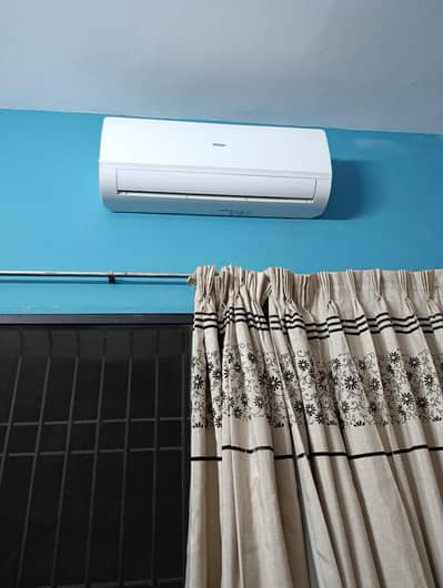 Non inverter AC