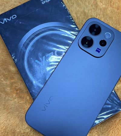 vivo v 70 5G black colour  12/256GB