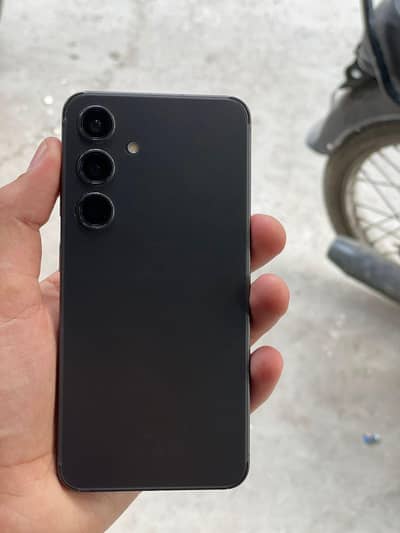 Samsung s24 8/256 factory unlock  urjent sell