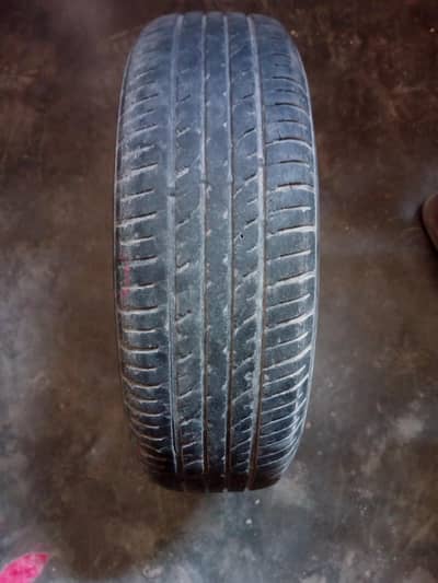 tyre sell Karna ha contact num 03328347549