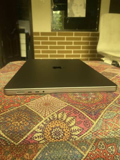 MacBook Pro 16" M1 Pro | FULLY LOADED | Studio-Ready Software & Plugin