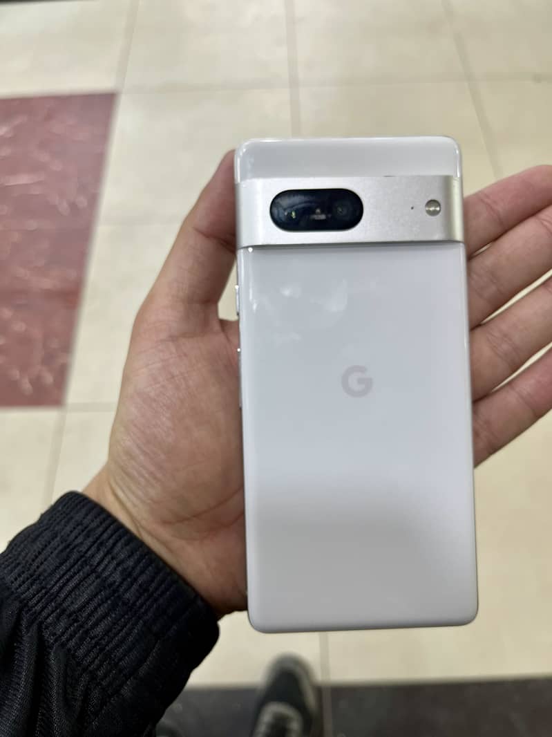 Google pixel 7 3