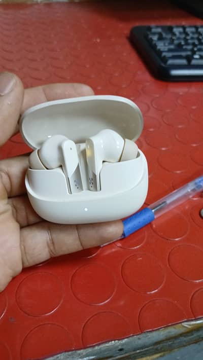 Air pods pure
