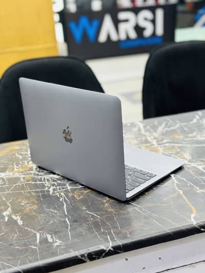 Apple MacBook Pro, A1990, 2018, 19, Core i7, Core i9, 16/512GB, Laptop