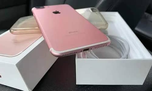 IPhone 7 plus 128 GB only WhatsApp number 03468556940
