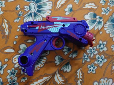 Beyblade metal fight Beyblaster