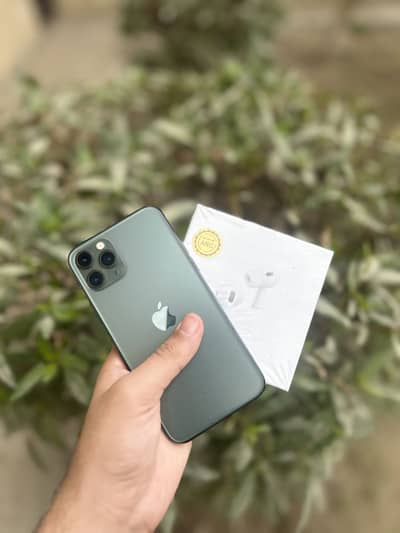 PTA approved 11 pro all ok koi fault nhi sath airpods pro hein