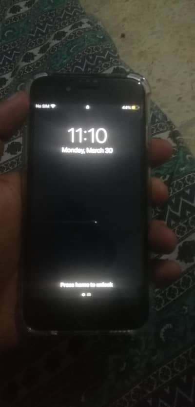 i phone 6s 10 by 10 condition 32 gb