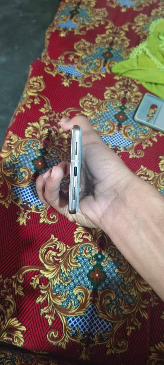 Google Pixel 7 pro 3