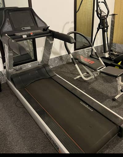 slightly used led treadmil 100% good condition 0/3/3/1/7/4/9/0/1/8/4