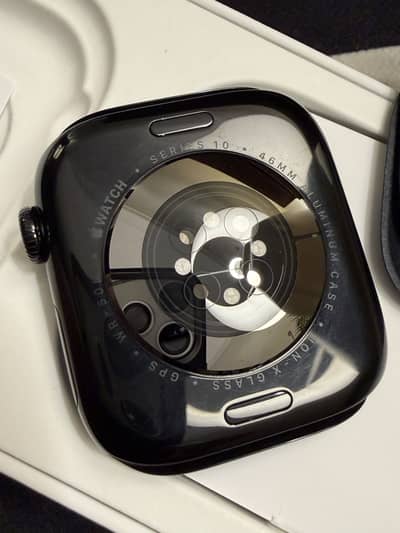 Apple Watch Series 10 46mm - New Condition