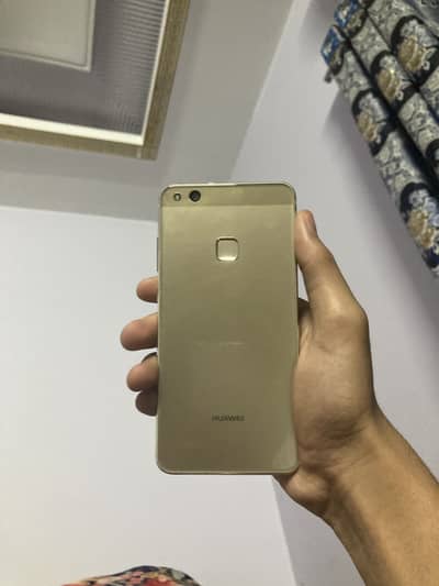 Huawei P10 lite 3 rom 32 gb Ram