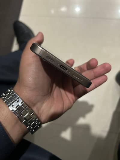 Iphone 16 Pro Max 256gb Factory unlocked sime time available