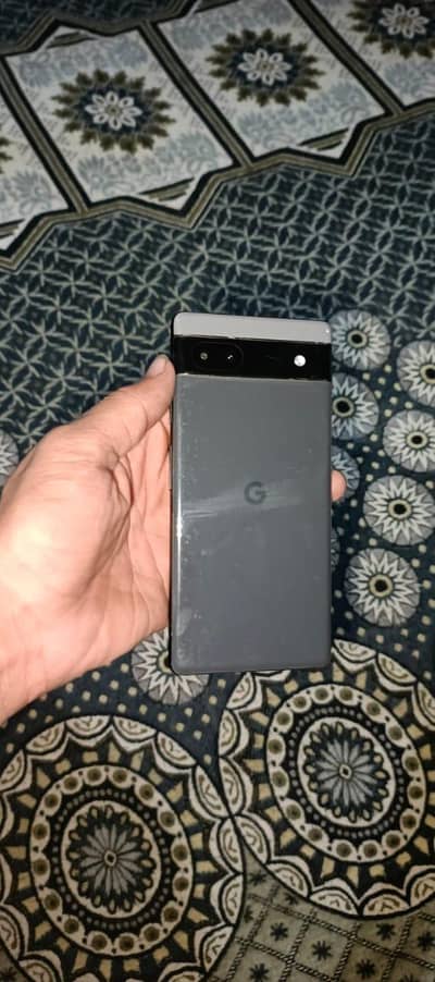 Goggle pixel 6a For sale
