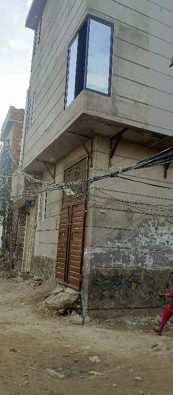 1.5 Marla Triple story house Cornner For Sale Gulshan colony Chungi amber sidhu Lahore