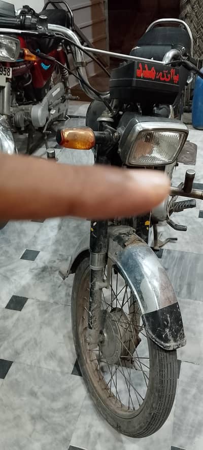 Honda70 03.05. 64.54. 256