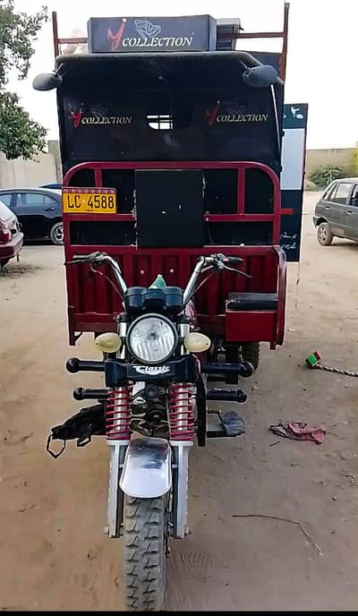 3 wheel loader rickshaw for sale in good condition