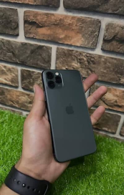 IPHONE 11 PRO