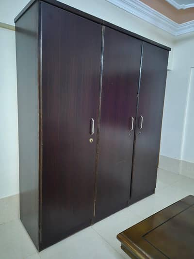 3 door wardrobe for sale