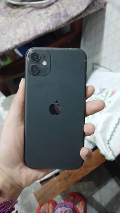 iPhone 11 PTA Approved – Excellent Condition 81% battery health