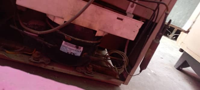 Dawlance fridge for sale