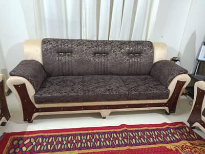 7 seator new  Sofa set  urgent sale