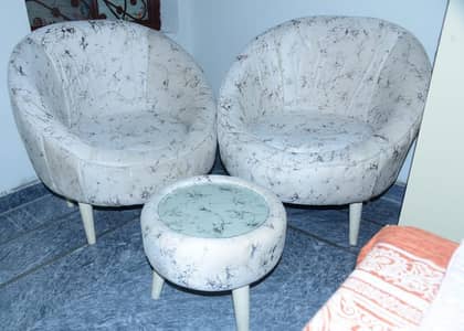 coffee sofa set and round small Table.