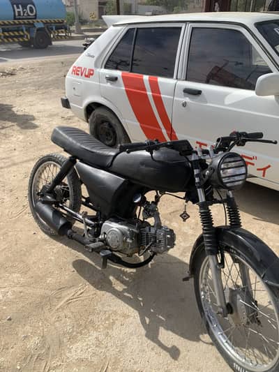 70 bike convert in cafe racer